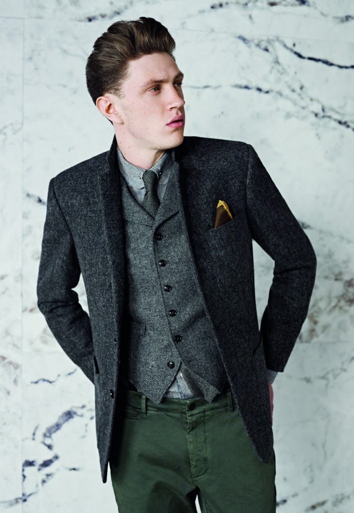 10_AW12_MAINLINE_MENS_LB_300dpi